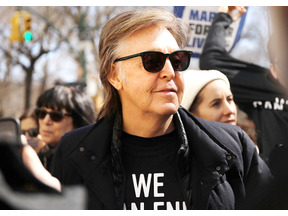 P・マッカートニー、銃規制を叫ぶデモに参加 親友ジョン・レノンを想う 画像