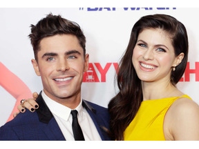 ザック・エフロン、『ベイウォッチ』ヒロイン女優と交際中？ 画像