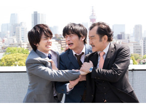 田中圭×吉田鋼太郎×林遣都“おっさん同士”の三角関係に「キュンキュンする」の声 画像