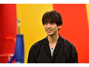 竹内涼真が“100秒サッカー”に挑戦！メッシの自宅も初公開「炎の体育会TVSP」 画像