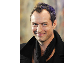 ジュード・ロウが衝撃告白！『ファンタビ2』ジョニデとの共演シーンは“ない”!? 画像