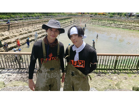 福士蒼汰＆早乙女太一、沖縄で池の水を抜いたらそこには…「池の水ぜんぶ抜く」参戦 画像