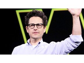 『スター・ウォーズ』最新作が撮影開始！監督がC・フィッシャーの不在を嘆く 画像