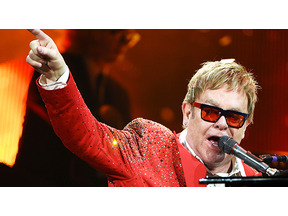 エルトン・ジョン、さよならツアーで故マック・ミラーを追悼 画像