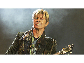 故デヴィッド・ボウイ、55年前のデモテープが約600万円で落札 画像