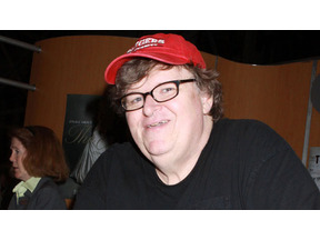 マイケル・ムーア、次期米大統領選にマット・デイモンの出馬を熱望 画像