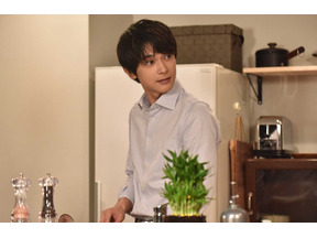 吉沢亮のタキシード姿に「代謝が良くなった」の声…「サバイバル・ウェディング」最終話 画像