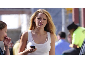 ブレイク・ライヴリー、誕生日を一緒に祝うためにレオの待つシドニーへ 画像