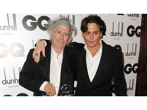 ジョニー・デップ、盟友キース・リチャーズへの授賞プレゼンターとして登場 画像