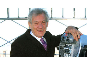 イアン・マッケラン、創業300年を誇る文豪縁のパブのオーナーに 画像