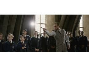 『ファンタビ』黒い魔法使いはなぜ危険？『ハリー・ポッター』と繋がる“魔法”の数々 画像