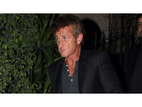 ショーン・ペン、人脈を駆使してイランの米国男性2人の釈放に尽力 画像