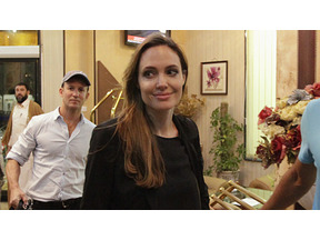 アンジェリーナ・ジョリー、UNHCR親善大使としてリビアを訪問 画像