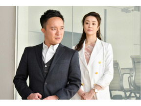 観月ありさの美貌に「美魔女」「不老不死」の声続々…「インハンド」第3話 画像