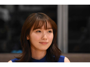 飯豊まりえ、写真集撮影の地・スペインへ…「アナザースカイII」 画像