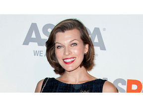 ミラ・ジョヴォヴィッチ、第3子妊娠を発表！性別も明らかに 画像