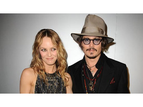 ジョニー・デップとヴァネッサ・パラディ、L.A.とパリで別居中？ 画像