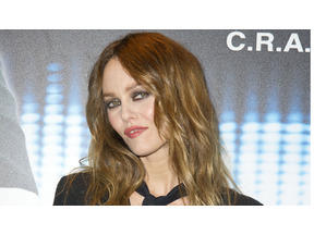 ジョニー・デップと破局騒ぎ渦中のヴァネッサ・パラディ、過熱報道についてコメント 画像