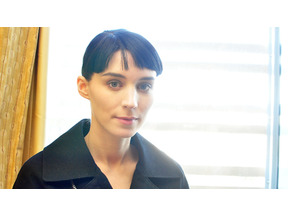 『ドラゴン・タトゥーの女』ルーニー・マーラ　世界が注目する女優が内に宿す“熱” 画像