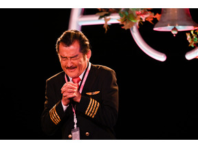 田中圭×吉田鋼太郎、告白シーンのハートに視聴者歓喜…「おっさんずラブ-in the sky-」2話 画像