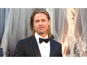 ブラッド・ピットの親戚女性が、高齢の祖母と連絡をとってほしい、と新聞紙上で懇願 画像