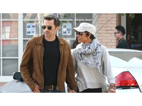 ハル・ベリーとの婚約を、お相手のオリヴィエ・マルティネスが認める 画像