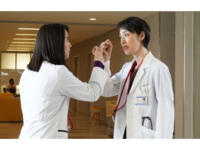 天海祐希のEDダンスに「キレッキレ」、古川雄大にも注目の声…「トップナイフ ―天才脳外科医の条件―」 画像