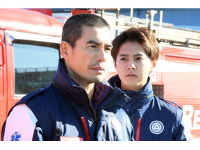 ムロツヨシの“イヤミ”っぷりに「分かりやすい悪役」と絶賛の声も…「病室で念仏を唱えないでください」2話 画像