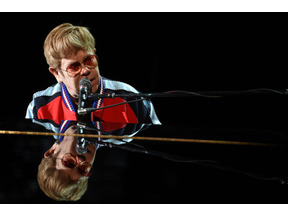 エルトン・ジョン、肺炎は全快せず…ニュージーランド公演を延期 画像