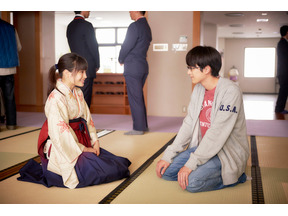 広瀬すず主演、新田真剣佑ら出演の大人気シリーズ完結編『ちはやふる -結び-』放送 画像