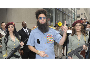 S・B・コーエン、オスカー授賞式の遺灰（？）ばらまき事件を謝罪していた 画像