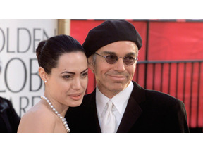 アンジェリーナ・ジョリー、ビリー・ボブ・ソーントン新著の序文で元夫への思いを綴る 画像