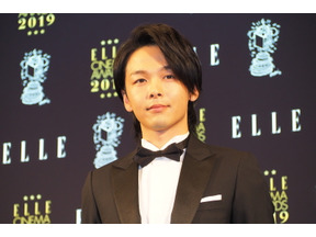 中村倫也“無精ひげ姿”と「君のことも僕が守る」に視聴者歓喜の嵐「美食探偵 明智五郎」5話 画像