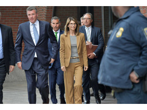 裏口入学事件のロリ・ロックリン、ついに有罪を認め禁錮2か月の実刑へ 画像