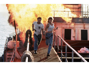 刑事は女性弁護士を守り切れるか…アクション映画『フェア・ゲーム』午後ローで放送 画像