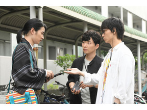 綾野剛“伊吹”と星野源“志摩”の抱擁に感動の声多数…「MIU404」9話 画像