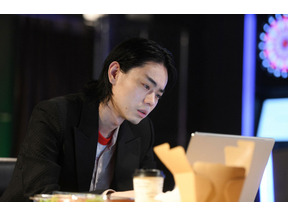 現実とシンクロした“#MIU404”トレンド入り、菅田将暉の悪役ぶりも話題に…「MIU404」第10話 画像