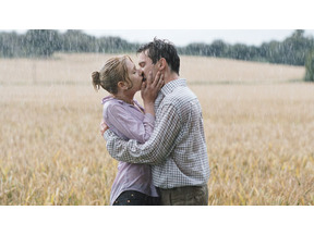 水も滴るいい女たち vol.1　予測不可能なハリウッドの小悪魔、スカーレット 画像