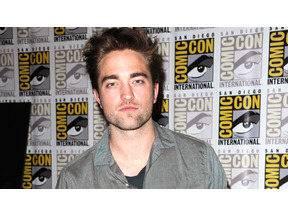 ロバート・パティンソン、プロポーズ直前のクリステンの裏切りに逆上 画像