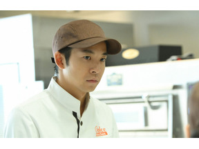 古川琴音“思涵”の友情、仲野太賀“新谷”の不意打ちキスに視聴者が反応…「この恋あたためますか」4話 画像