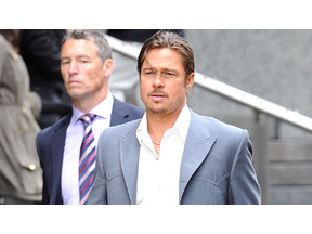 ブラピはモトクロス、トムはシンデレラ城に一泊。わが子に特別なプレゼントを用意 画像