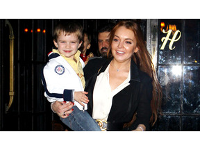 肺感染症で入院したリンジー・ローハン、無事退院。共演者、C・シーンについて語る 画像