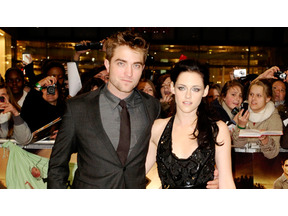 ロバート・パティンソン＆クリステン・スチュワート、関係は修復しつつある？ 画像