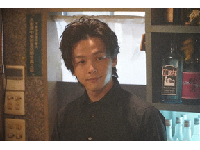 滝藤賢一“ママ”姿に「綺麗すぎ」、中村倫也の“黒服＆金髪”にも絶賛の声…「珈琲いかがでしょう」3話 画像