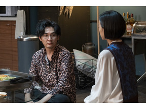 松田龍平、複雑な恋愛模様をより複雑に…「大豆田とわ子と三人の元夫」での立ち位置 画像