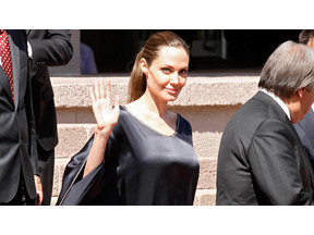 ブランジェリーナの子供たち3人が、アンジー主演作に出演 画像