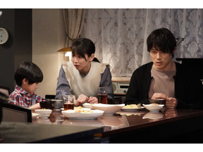 漫画家と編集者の絆に感動、鈴木亮平＆吉岡里帆の“ダブル身長差キス”にも反響多数…「レンアイ漫画家」9話 画像