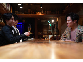 小出恵介“酒野”の過去に何があったのか…小池徹平との共演で描く「酒癖50」新章 画像