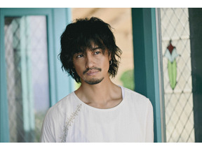 斎藤工“ヘミングウェイ”を撮影してきた高校生3人組に「JKじゃなかった」「JKが犯人かな」など様々な考察巻き起こる…「漂着者」7話 画像