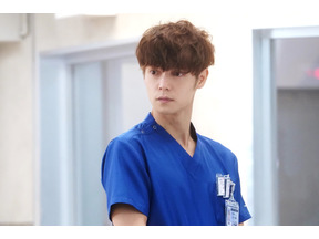 2年ぶりの続編に視聴者「おかえり」の声続々…窪田正孝主演「ラジエーションハウスII」1話 画像